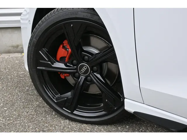 Audi A3 Sportback 35 TFSI S-Line 2021 Benzine 8