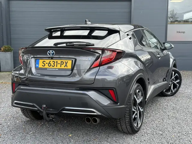 Toyota C-HR 2.0 Hybrid Bi-Tone 2020 Hybride Benzine 4