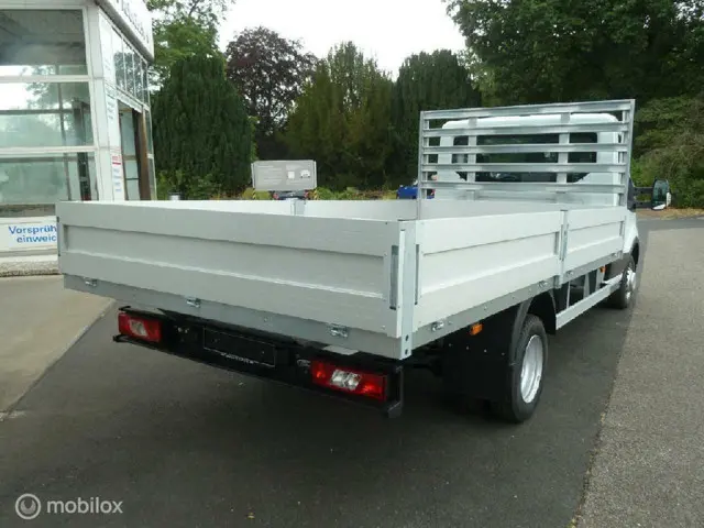 Ford Transit 350 2.0 TDCI L4H1 Trend RWD HD 2022 Diesel 6