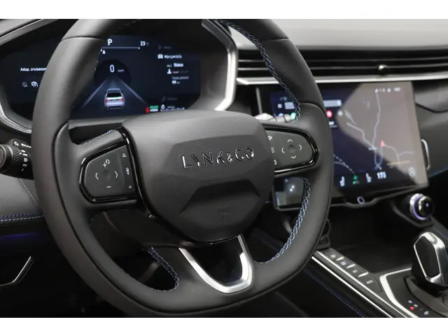 Lynk & Co 01 1.5 PHEV 2025 Hybride Benzine 34