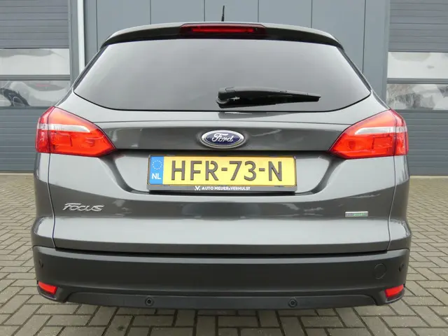 Ford Focus Wagon HELAAS VERKOCHT!!! 2015 Benzine 6