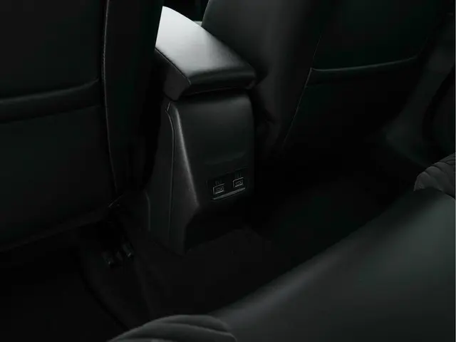 Lancia Ypsilon LX 51 kWh Gold [ 3-Fase ] 2024 Elektrisch 25