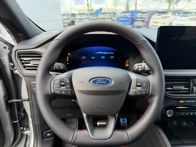 Ford Kuga 2.5 PHEV ST-Line X 2025 Hybride Benzine 28