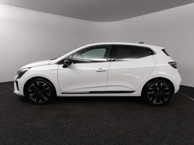 Renault Clio 1.0 TCe 90 GPF techno 2024 Benzine 15