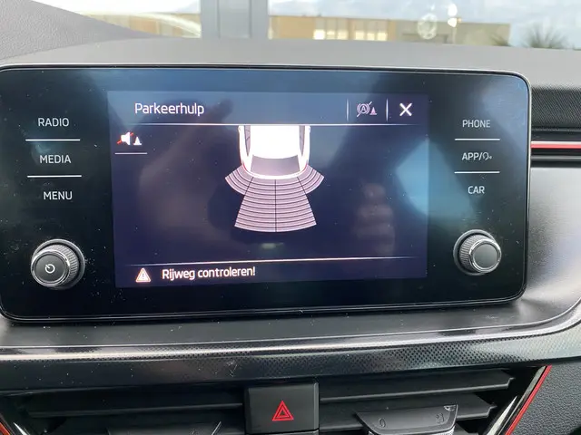 Škoda Scala 1.0 TSI Sport Business 2021 Benzine 21