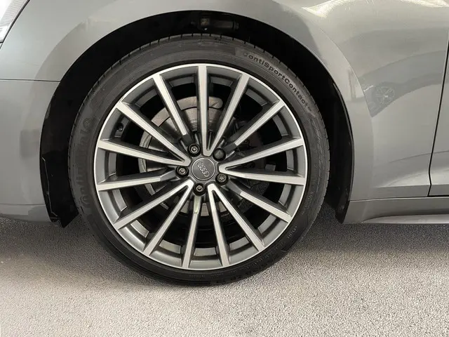 Audi A5 Coupé 2.0 TFSI 3x S-Line 2017 Benzine 41