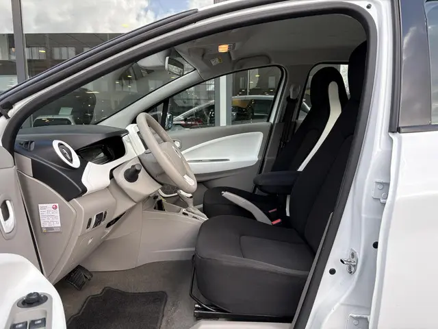 Renault ZOE R90 Intens 41 kWh 2017 Elektrisch 13