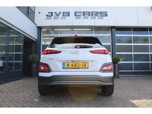 Hyundai Kona EV Premium 64 kWh 2020 Elektrisch 10