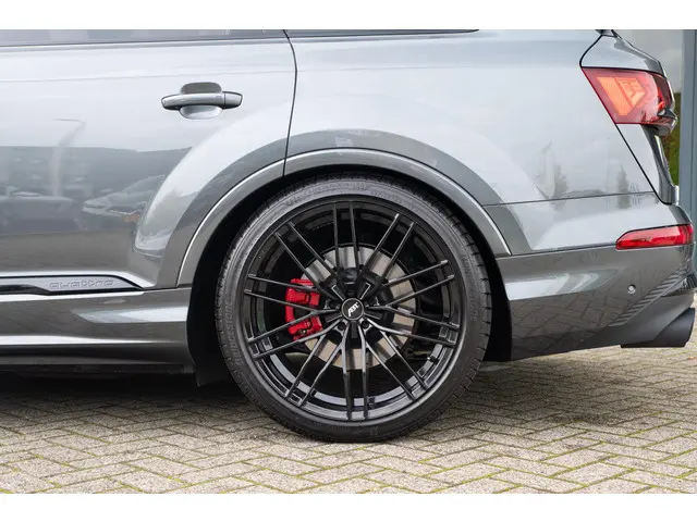 Audi SQ7 4.0 TFSI quattro ABT 7p 2024 Benzine 28