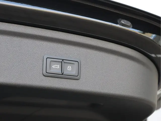 Audi A3 Sportback 35 TFSI S-Line 2020 Hybride Benzine 60