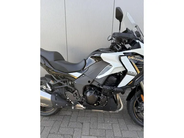 Kawasaki Versys 1100 SE 2025 Benzine 4