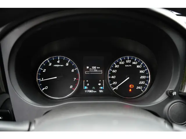 Mitsubishi Outlander 2.0 2017 Benzine 13