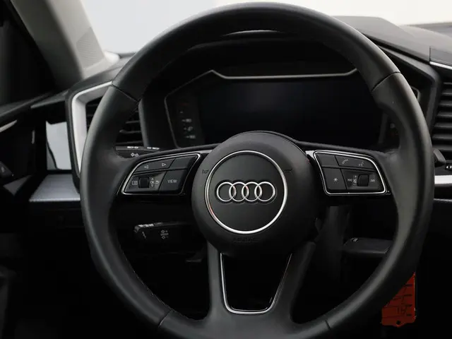 Audi A1 Sportback 25 TFSI 95PK Pro Line 2021 Benzine 30