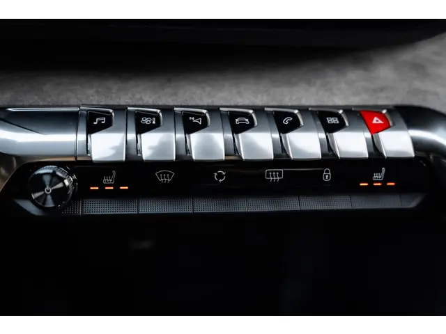 Peugeot 5008 GT 2024 Benzine 20