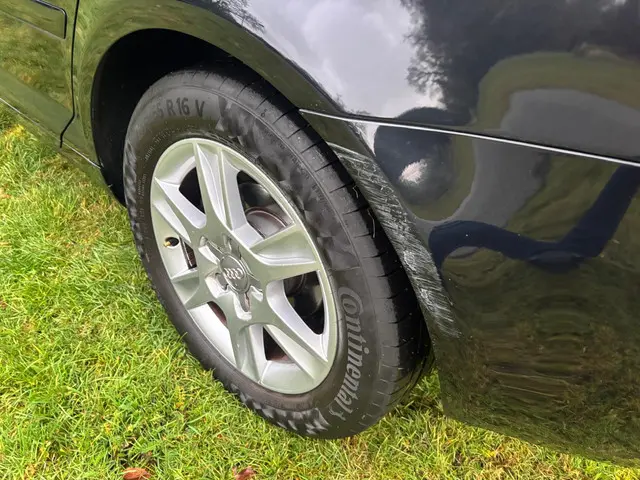 Audi A3 SPORTBACK 1.2 TFSI Attraction 2012 Benzine 8