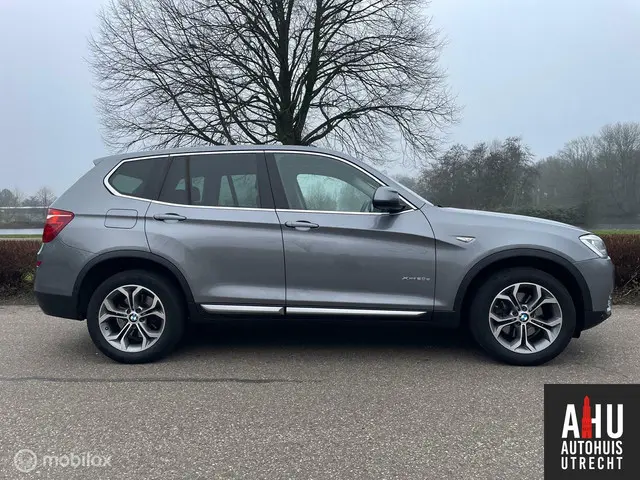 BMW X3 xDrive20d High Executive/ Full Option 2015 Diesel 3