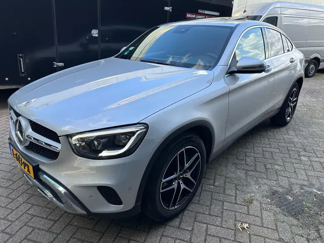 Mercedes-Benz GLC Coupé 200 4MATIC 2019 Hybride Benzine 6