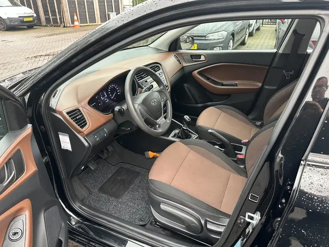 Hyundai i20 1.0 T-GDI i-Drive Cool 2018 Benzine 8