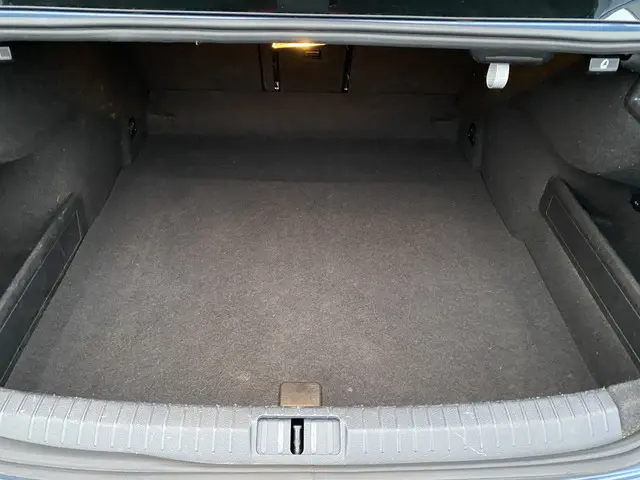 Volkswagen Passat 1.4 TSI ACT Highline 2015 Benzine 31