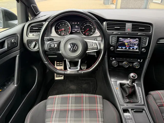 Volkswagen Golf 2.0 TSI GTI Performance 2014 Benzine 11