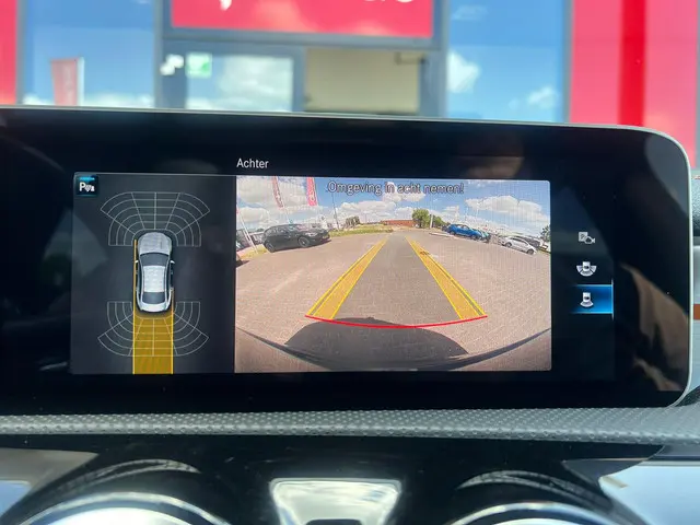 Mercedes-Benz CLA 220 Premium Plus 2019 Benzine 23