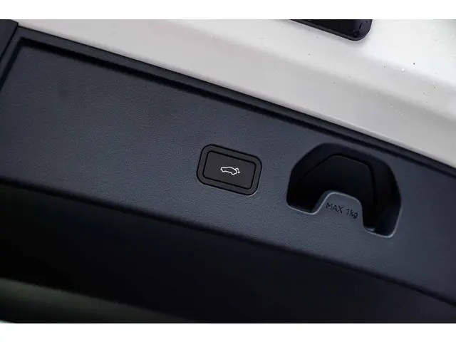 Lynk & Co 02 More 66 kWh 2026 Elektrisch 30