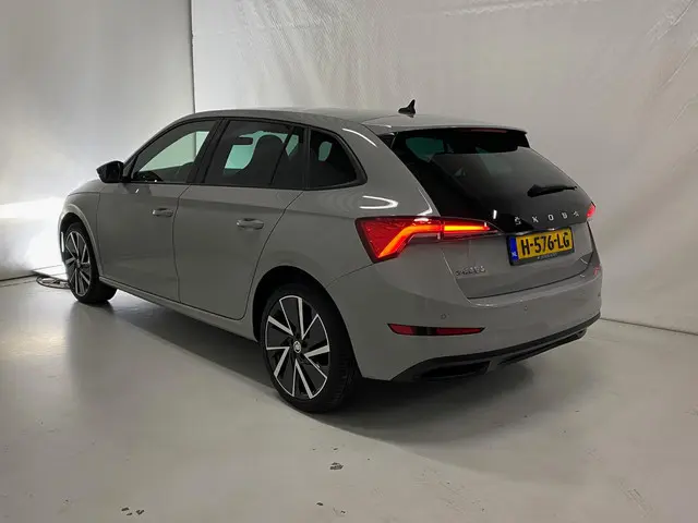 Škoda Scala 1.0 TSI Sport Business 2020 Benzine 30