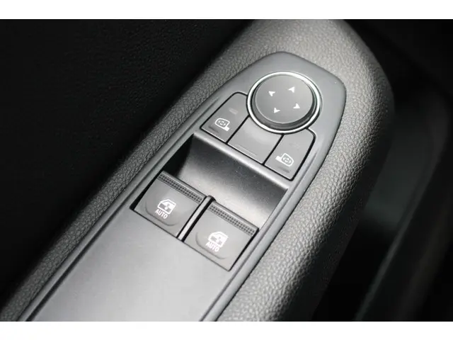 Renault Clio 1.0 TCe Zen 2020 Benzine 27