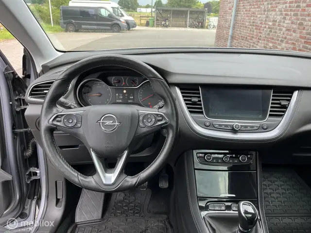 Opel Grandland X 1.2 Turbo Ultimate 2018 Benzine 11