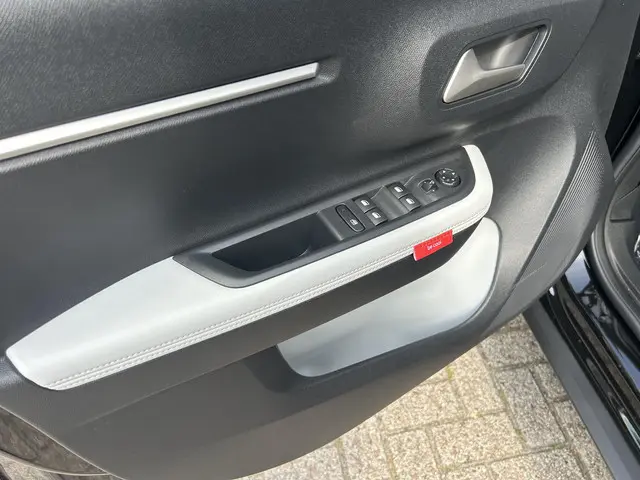 Citroën C3 1.2 Turbo 100 PK Max 2025 Benzine 24