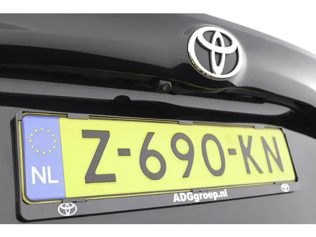 Toyota Yaris 1.5 Hybrid 115 2024 Hybride Benzine 36