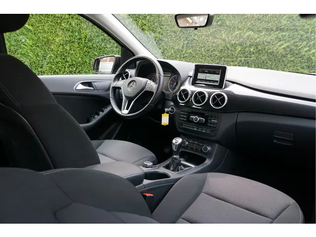 Mercedes-Benz B-Klasse B 180 Ambition 2014 Benzine 3