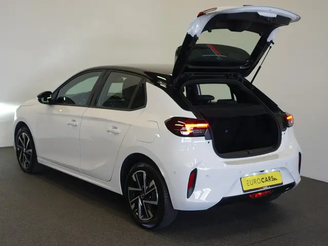 Opel Corsa 1.2 Turbo Automaat GS Line 2024 Benzine 39