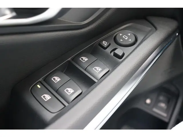BMW 3 Serie 320e 2025 Hybride Benzine 36