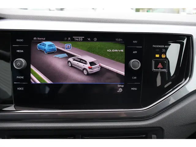 Volkswagen Polo 1.0 TSI Highline Business R 2021 Benzine 7