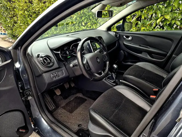 Renault Clio 0.9 TCe INTENS LEER NAP 2019 Benzine 4