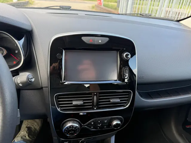 Renault Clio 0.9 TCe Zen 2017 Benzine 17