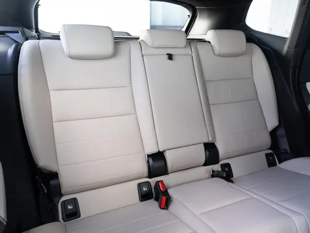BMW iX1 xDrive30 2023 Elektrisch 11