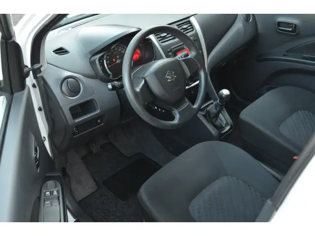 Suzuki Celerio 1.0 Comfort 2015 Benzine 7