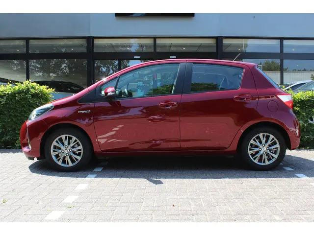 Toyota Yaris 1.5 Hybrid Energy Plus 2018 Hybride Benzine 5