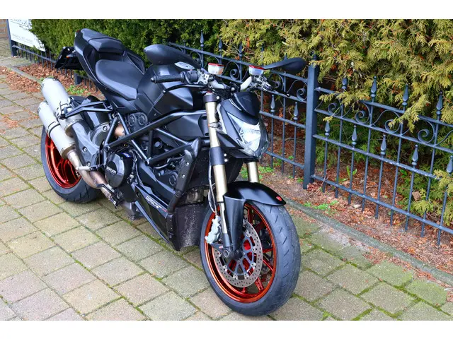 Ducati Streetfighter 848 V2 ABS 2013 Benzine 13