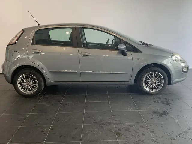 Fiat Punto Evo 1.4 Dynamic 2012 Benzine 13