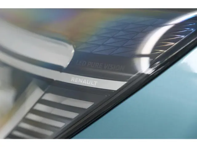 Renault Clio TCe 100 Intens 2020 Benzine 67