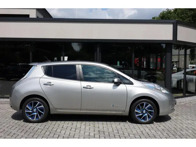 Nissan Leaf Visia 24 kWh | Alle Opties | 2015 Elektrisch 3