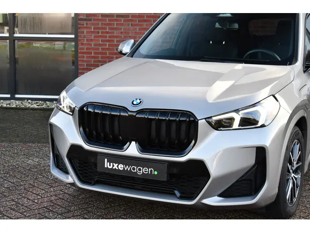 BMW X1 xDrive25e M-Sport 2024 Hybride Benzine 69