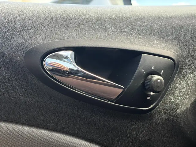 SEAT Ibiza 1.0 EcoTSI Style Connect 2015 Benzine 30