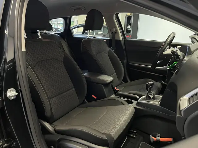 Kia Ceed Sportswagon 1.4 T-GDi DynamicLine 2020 Benzine 13