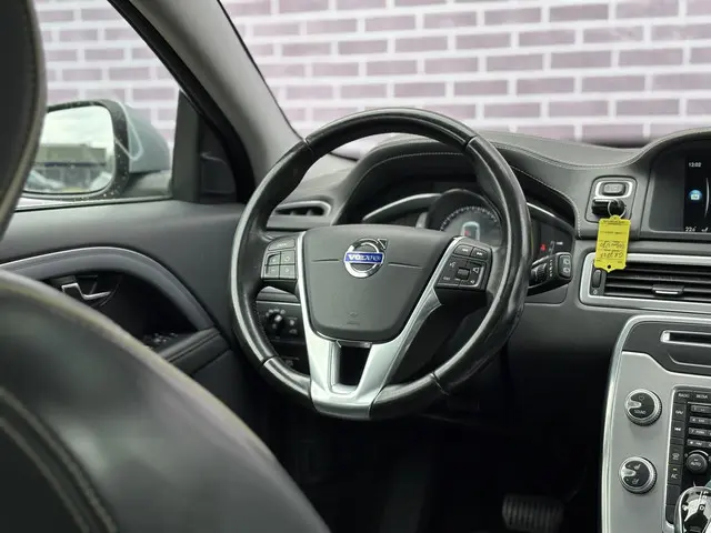 Volvo V70 2.0 T4 Inscription Edition 2015 Benzine 6