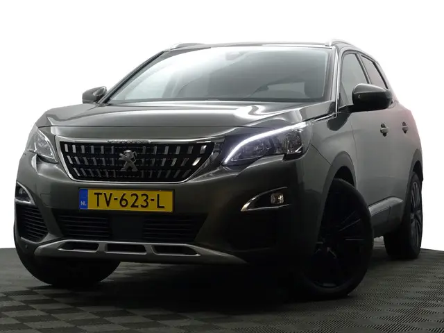 Peugeot 3008 1.2 PureTech Allure- 2018 Benzine 24