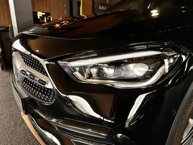 Mercedes-Benz GLA 250 e AMG Line 2023 Hybride Benzine 8